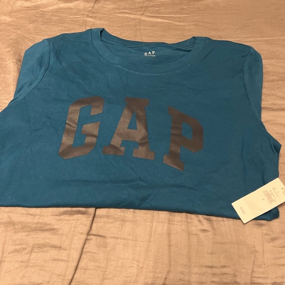 Gap shirts- selling them as a sets. Brand new with tags. - Picture 5 of 5